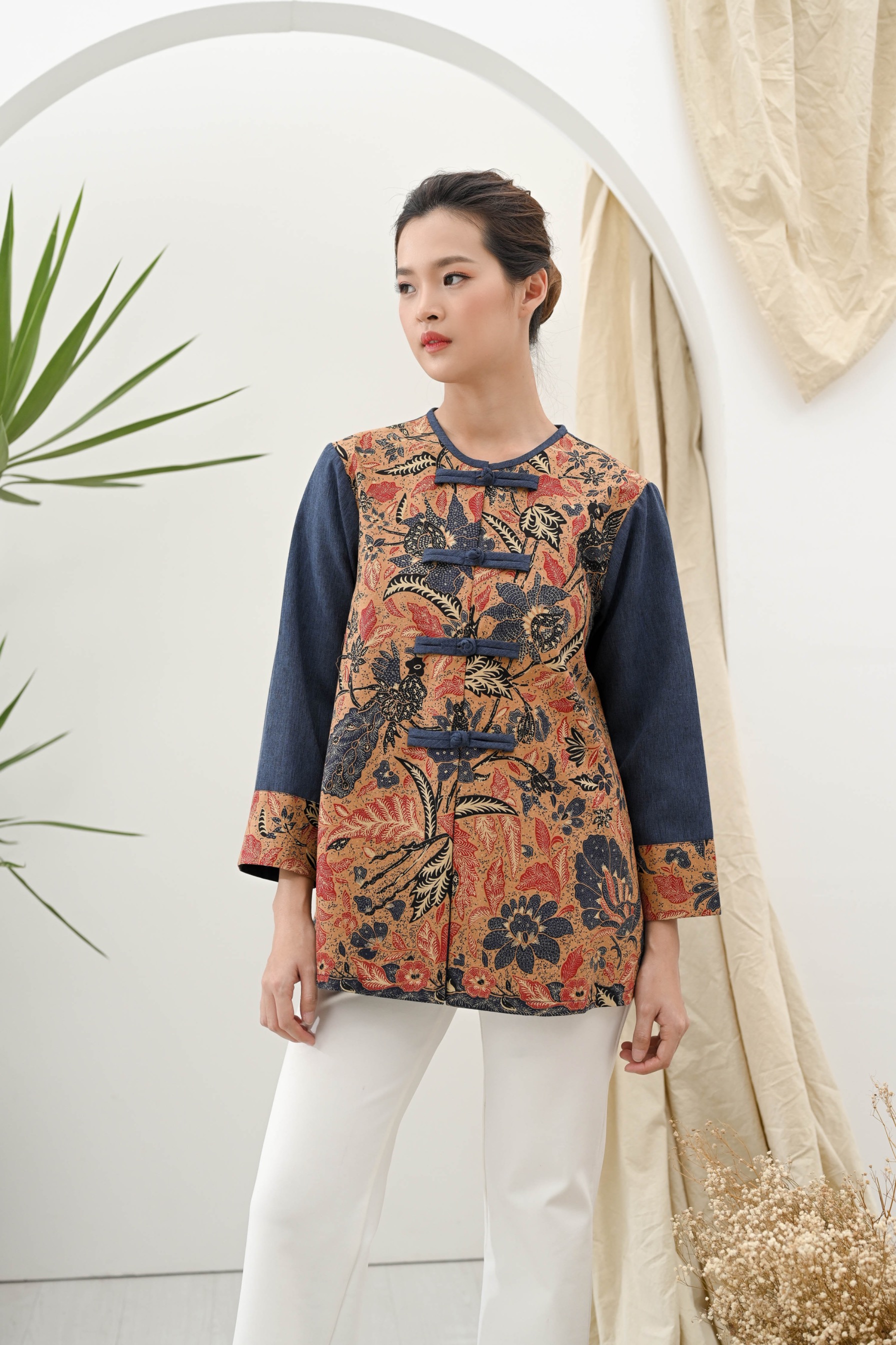 Adhisti TOP 06