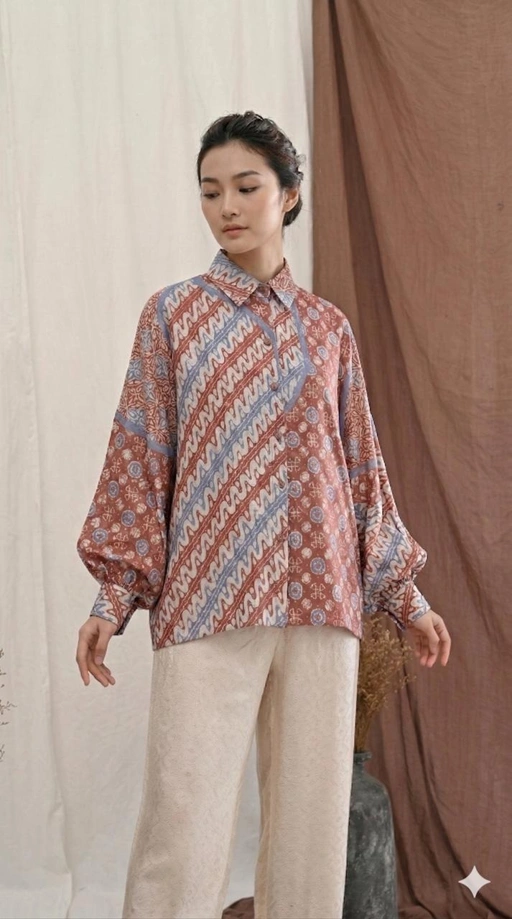 Image of Kemala Top 35