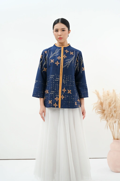 Image of Malika TOP 453