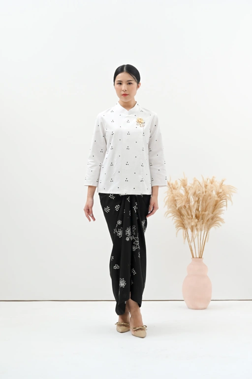 Image of SALE 52 ( SET )