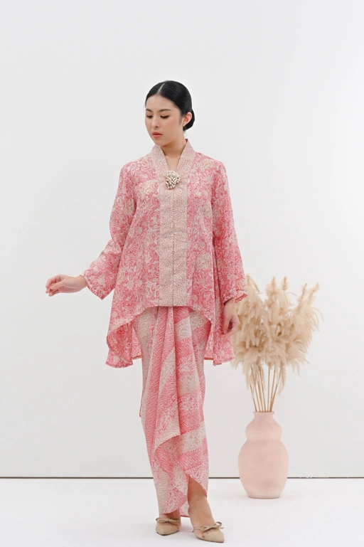 Image of Aruni SET 104