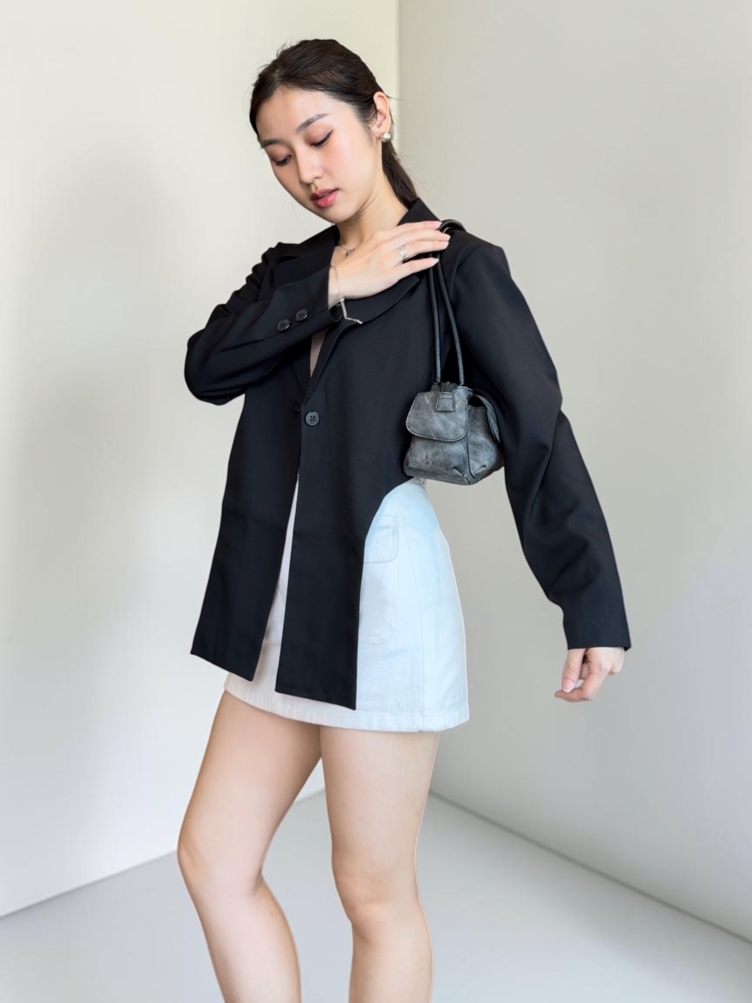 CAMERON OUTER
