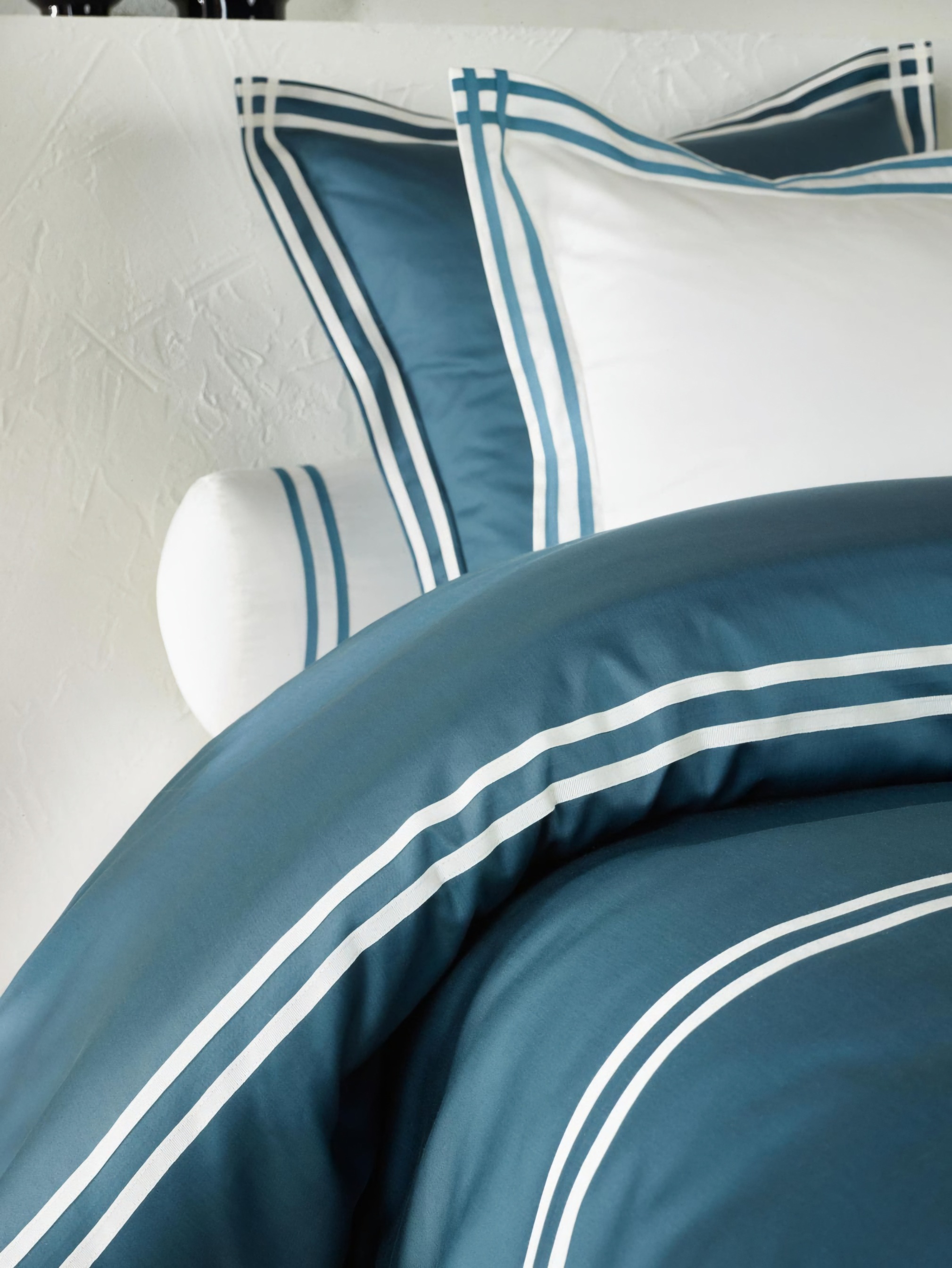 EUGENE - Signature Design Cellulose Fiber Tencel REGALINEN