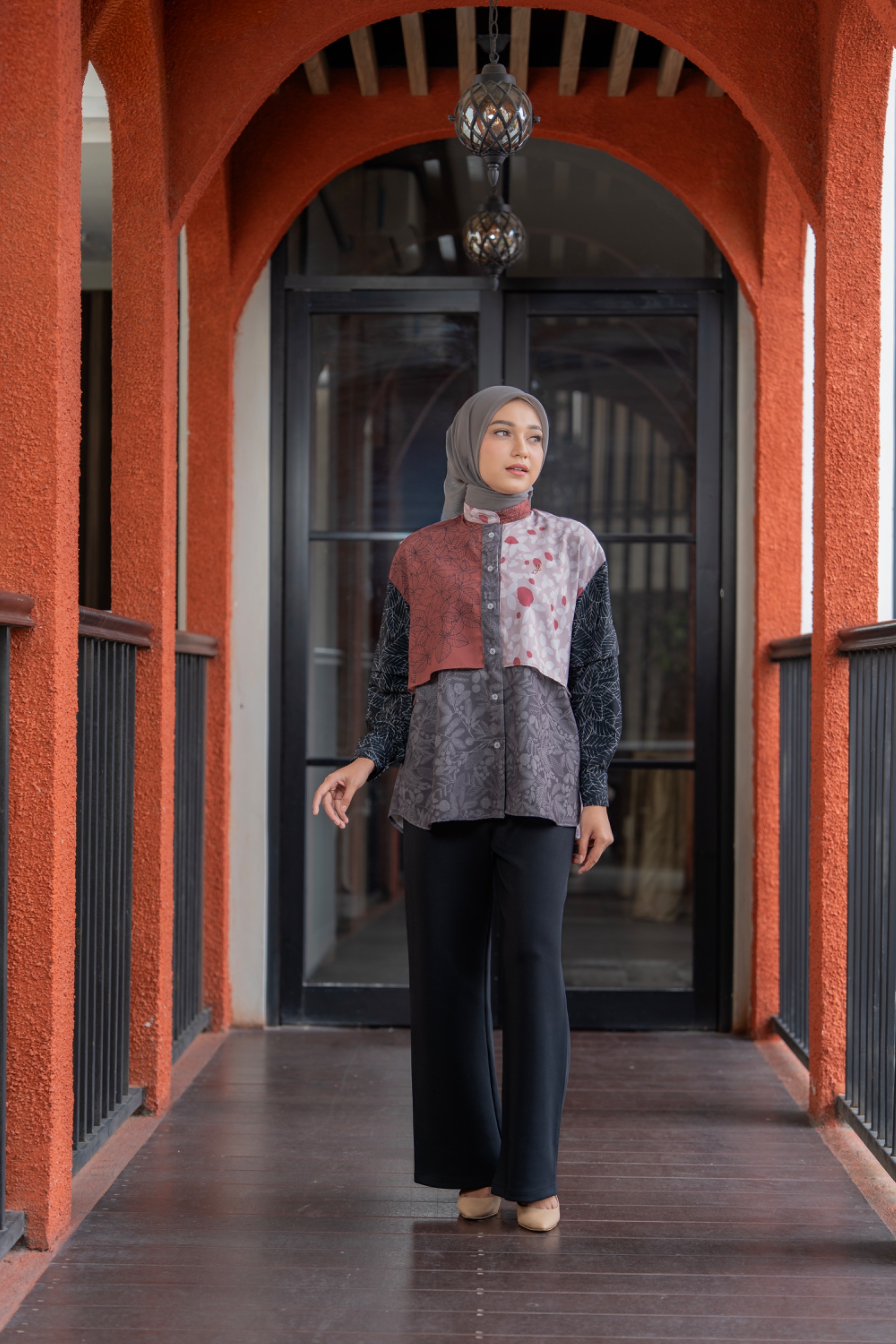 Lumire Top Dark 
