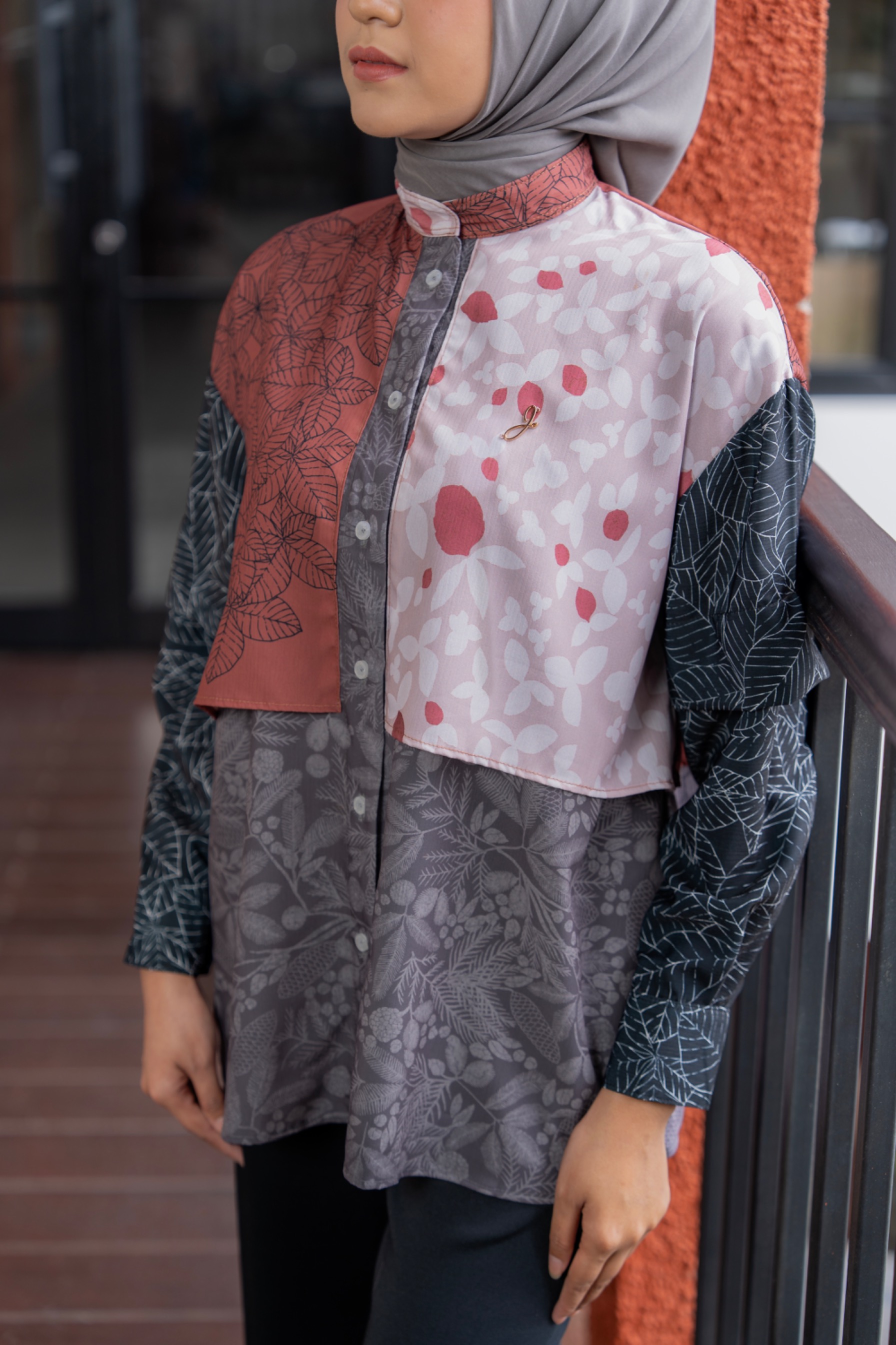 Lumire Top Dark 