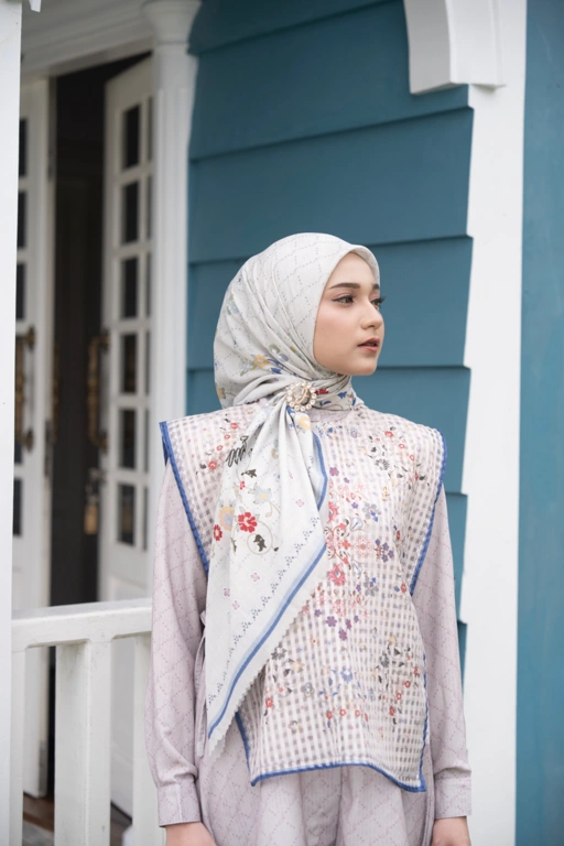 Image of Camelia Top Ivory