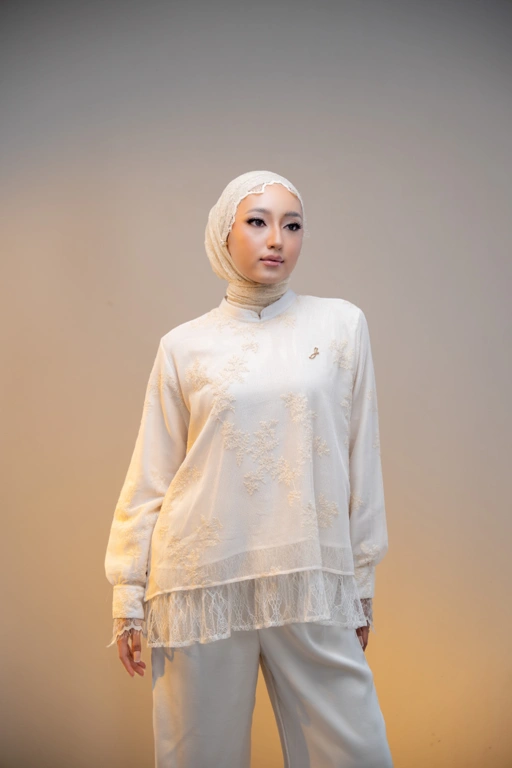 Image of Bahera top pearl 