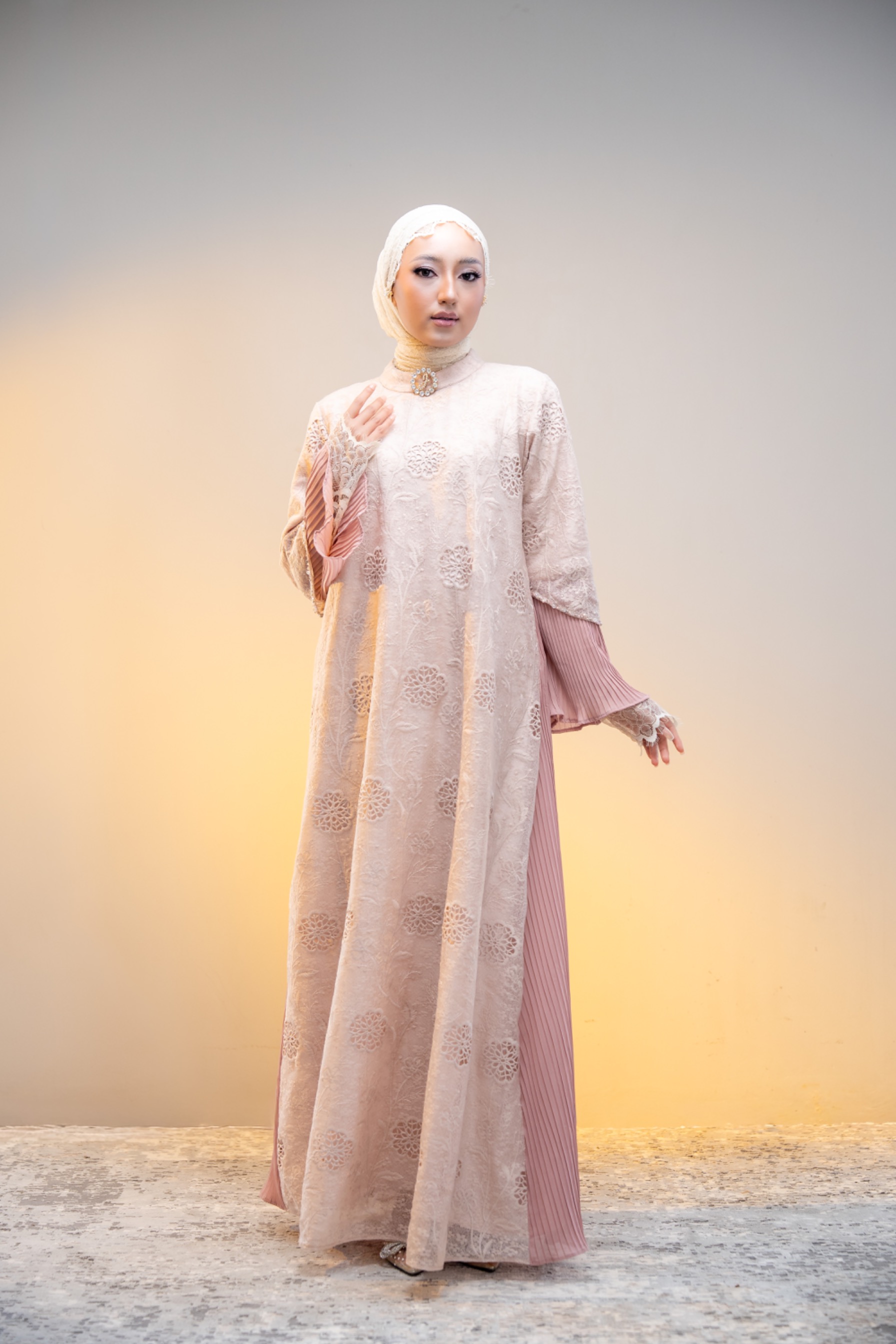 Oamra dress rose