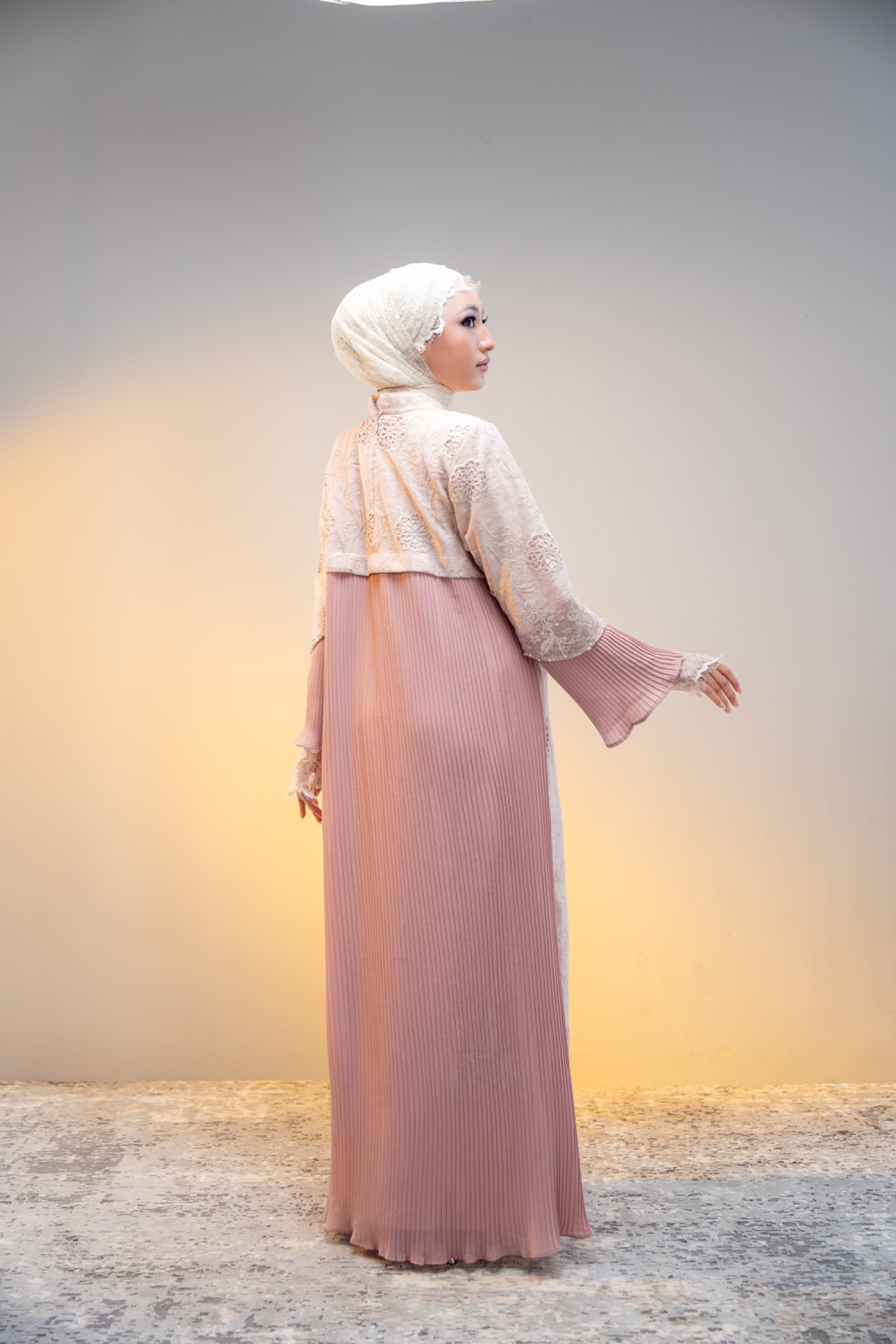 Oamra dress rose