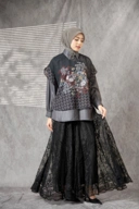 Floare Top Black