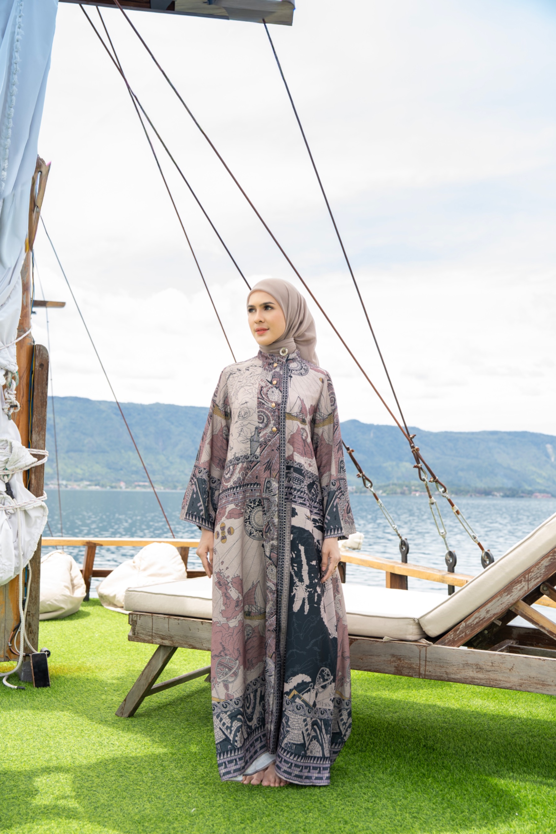 Ancient Dress Rust