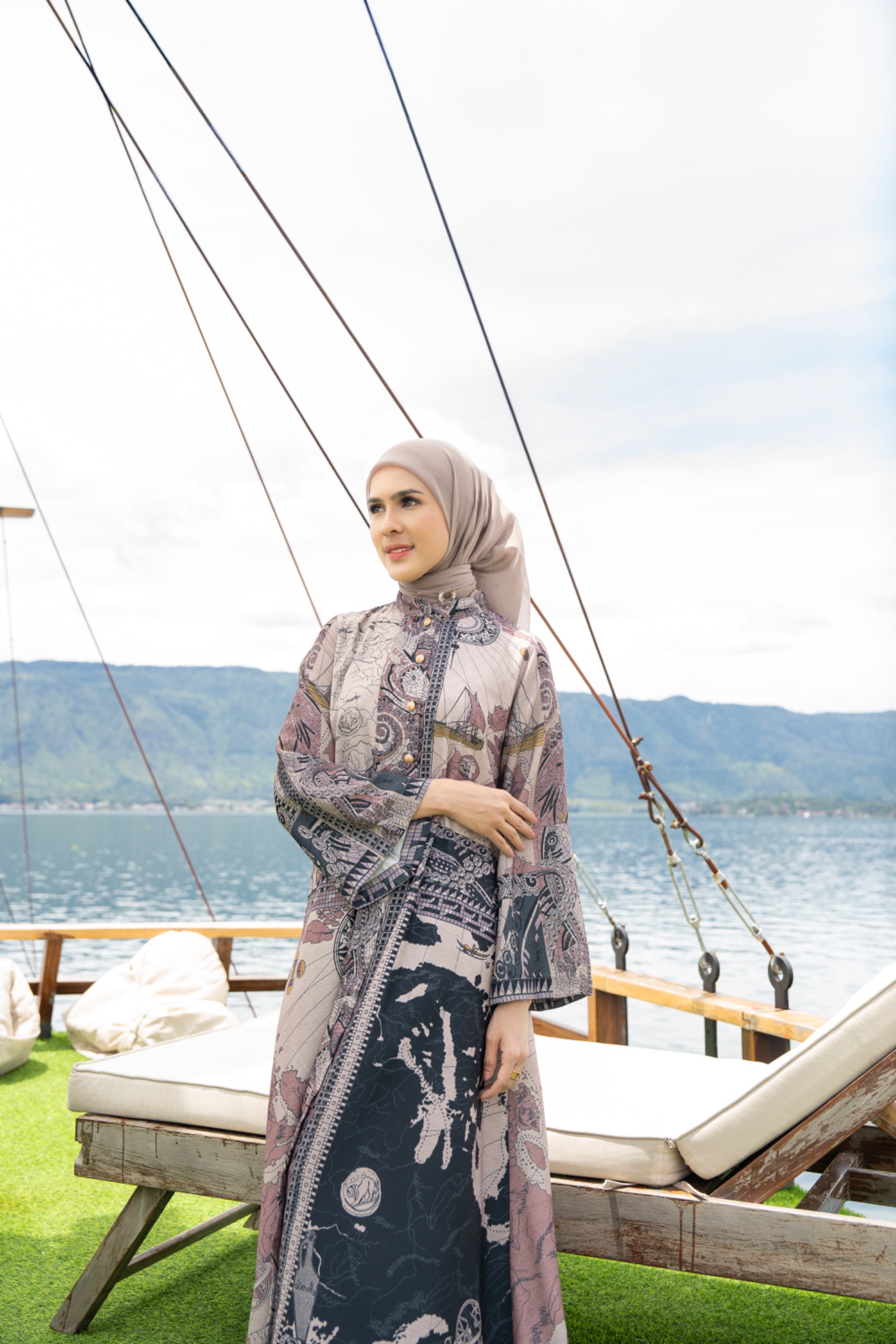 Ancient Dress Rust