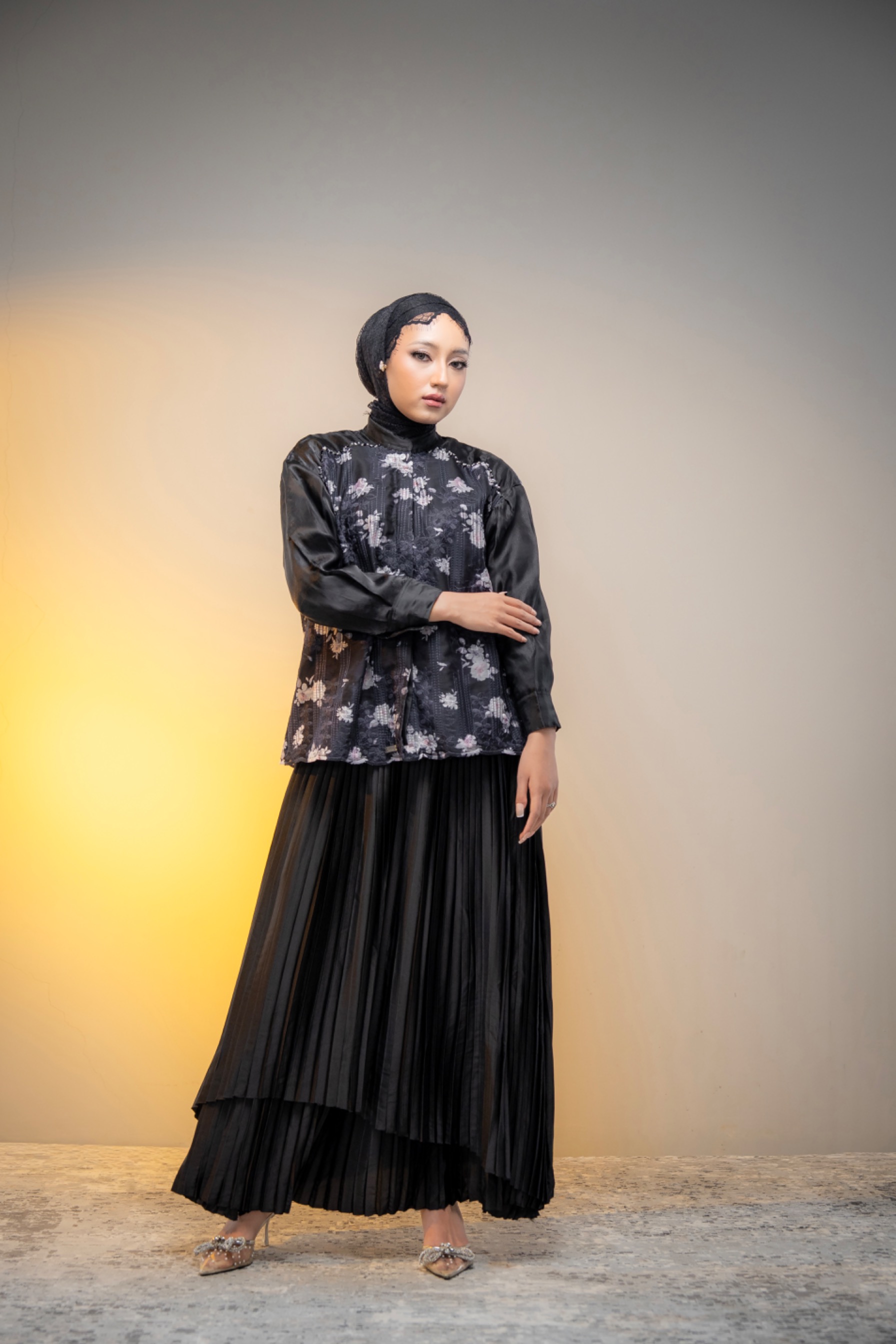 Azkana Top Charcoal