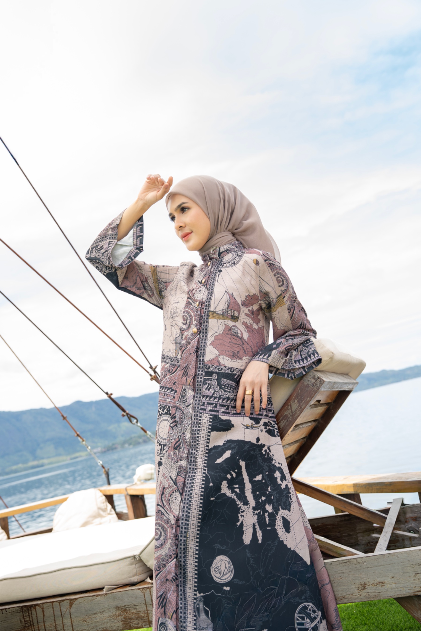 Ancient Dress Rust