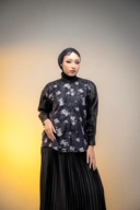 Azkana Top Charcoal