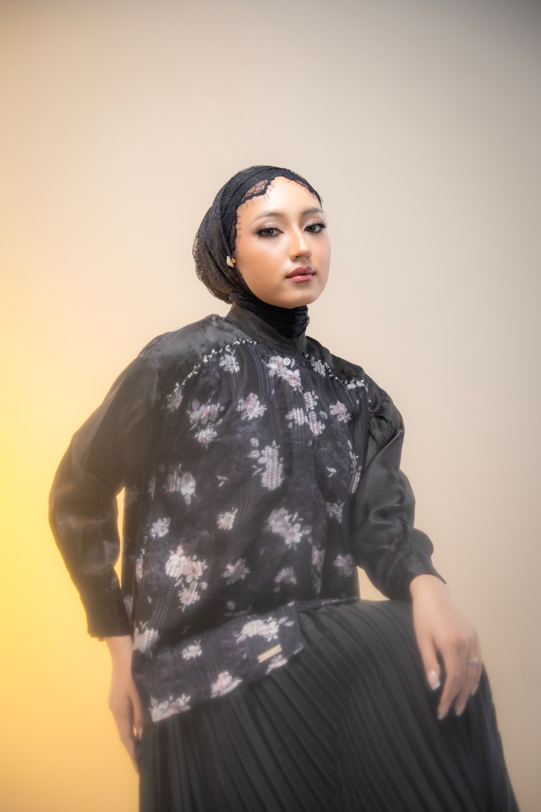 Azkana Top Charcoal