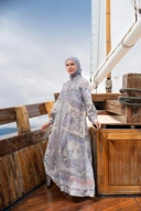 Ancient Dress Wind