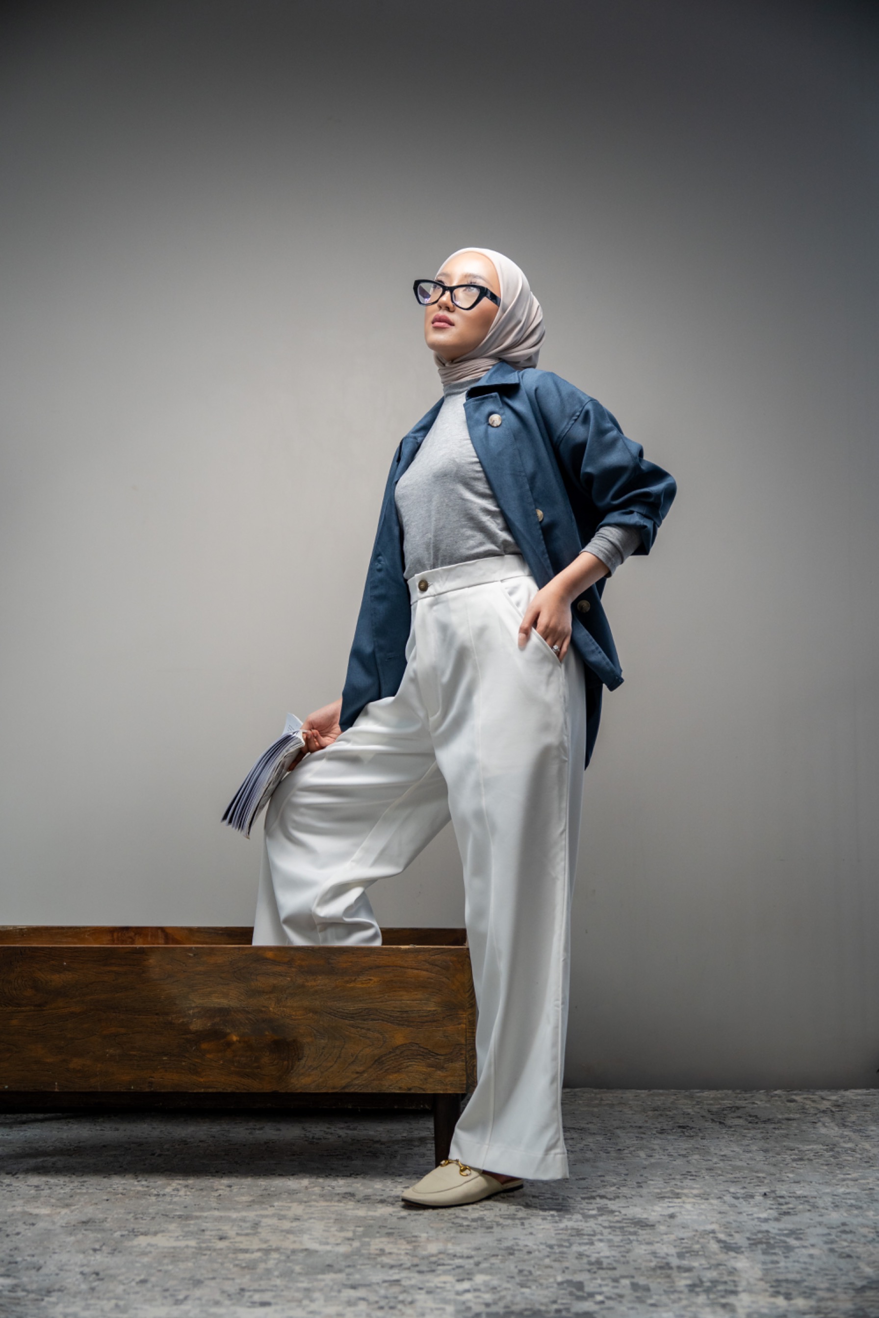 Jenie pants broken white 