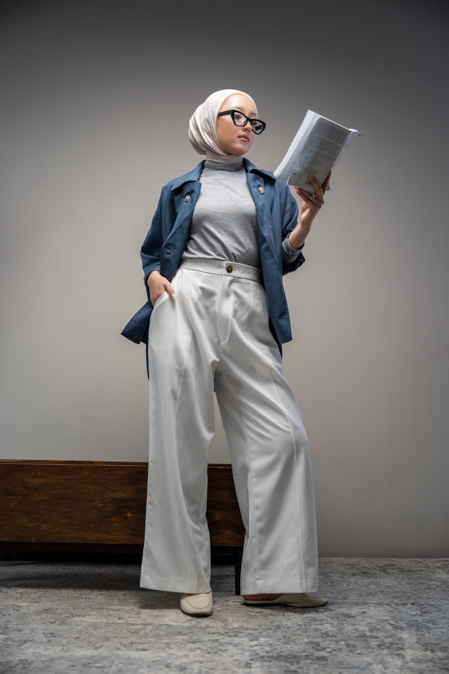 Jenie pants broken white 