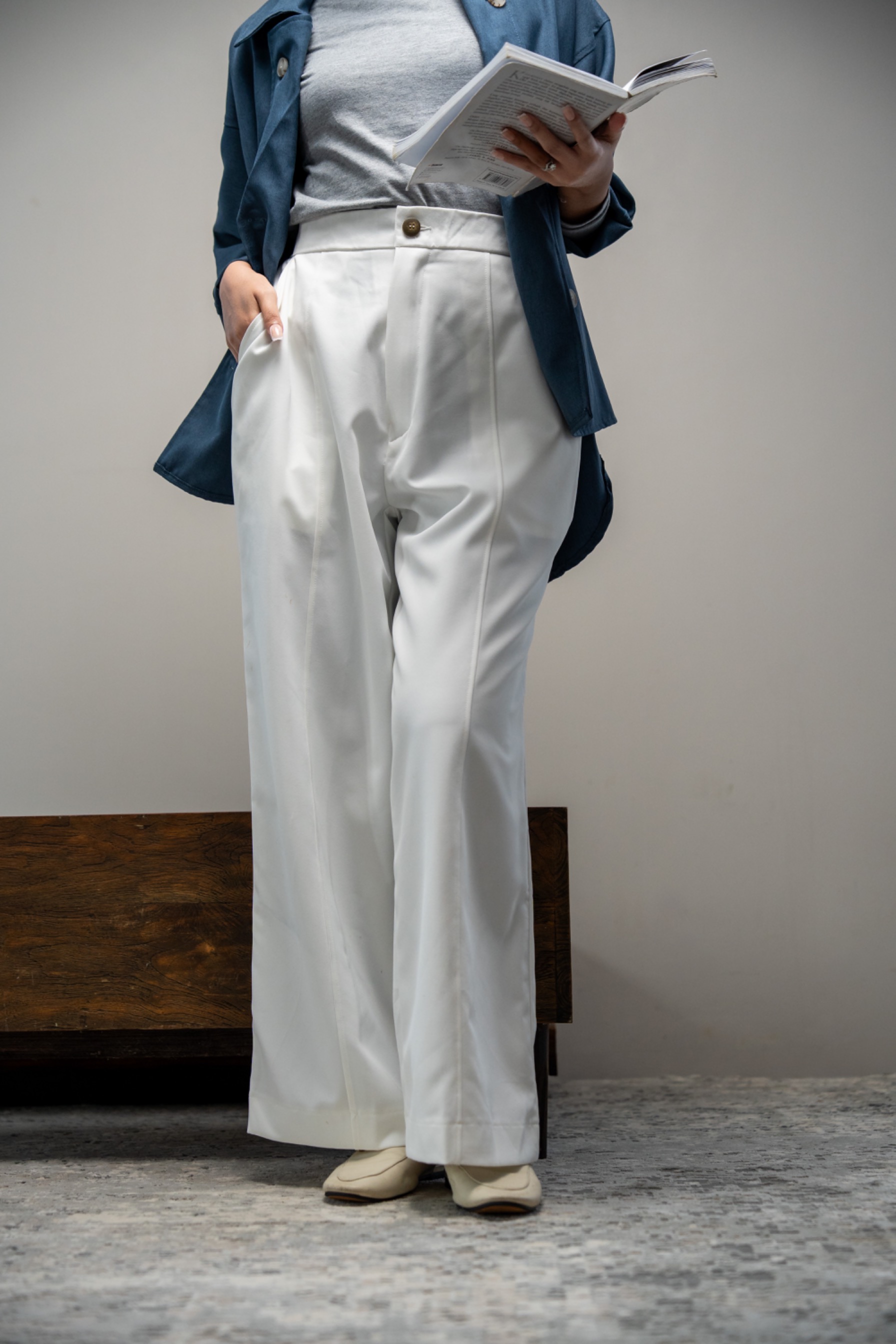 Jenie pants broken white 