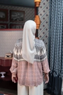 Patra Nusa Top Peach