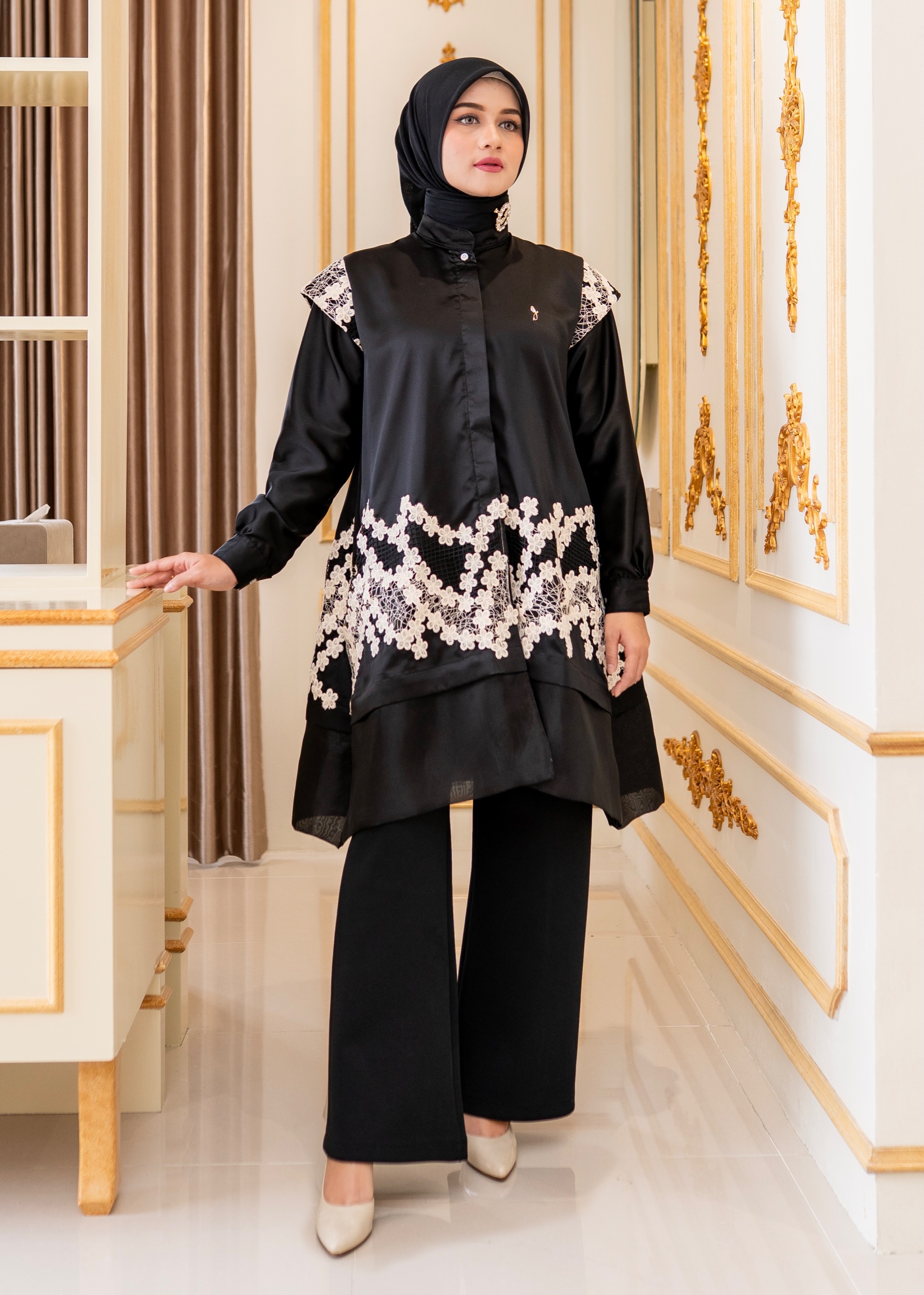 Aiswa Tunic
