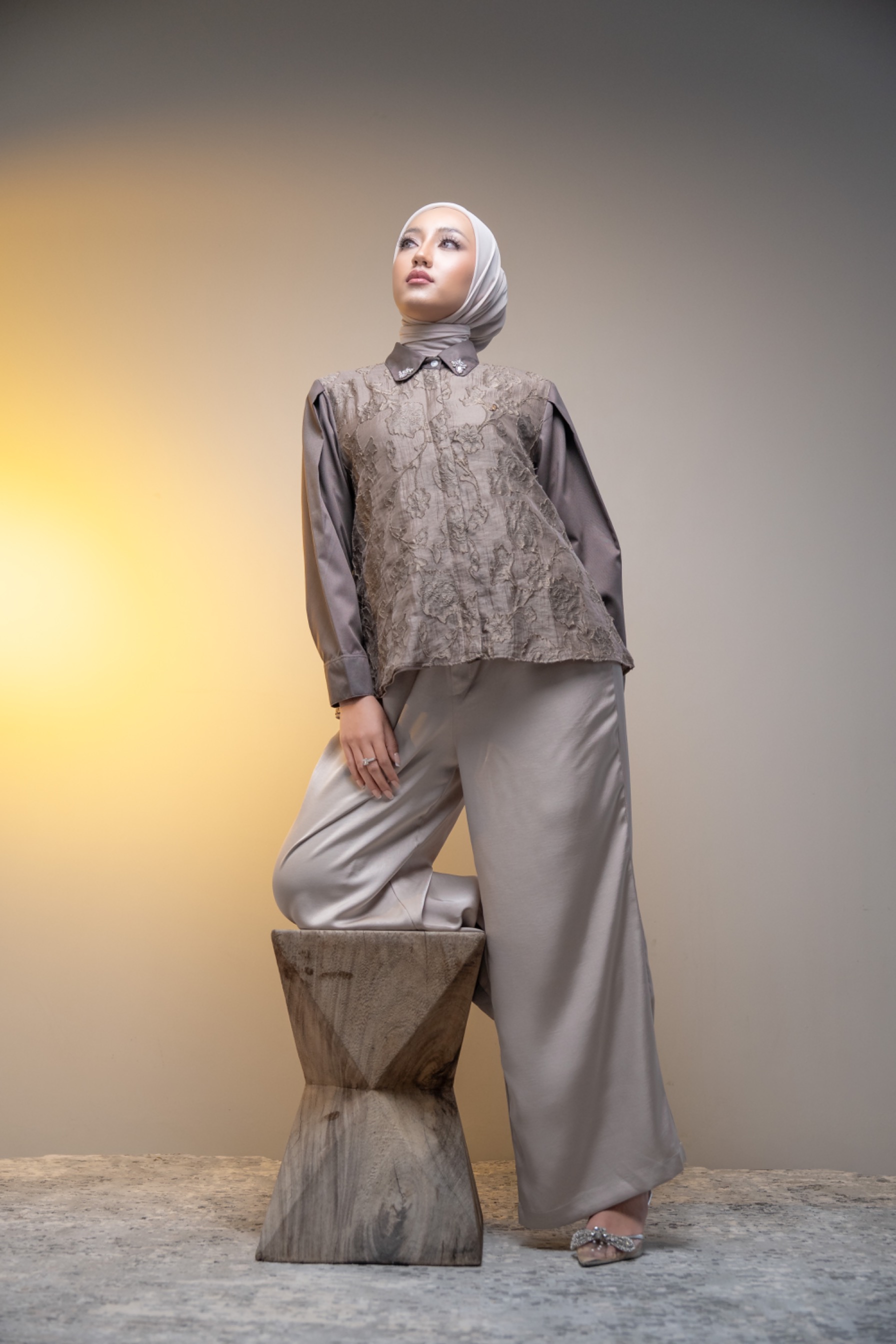 Kalmia Top Wood