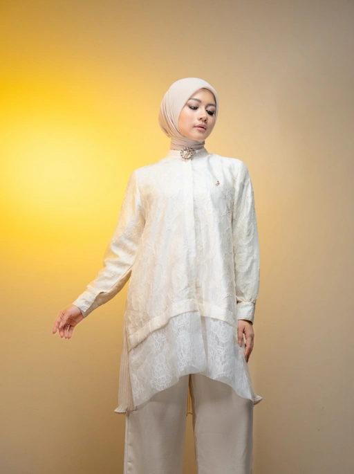 Image of Kalmia tunic pearl 