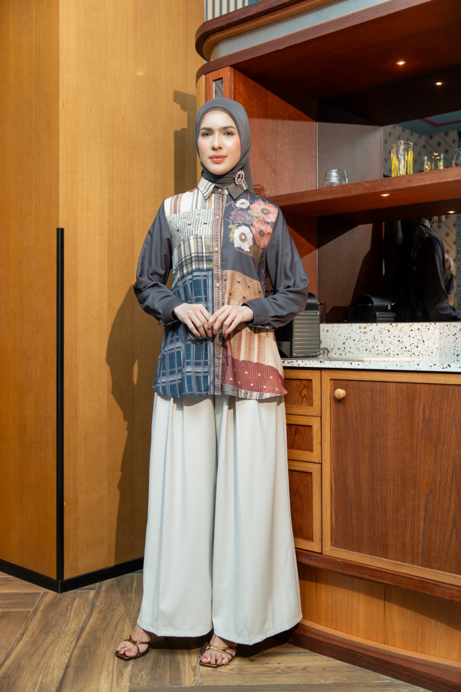 Serenity Top Brown 