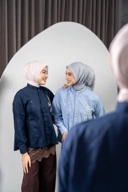 Naima Top Navy