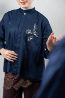 Naima Top Navy