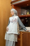 Serenity Top Ivory