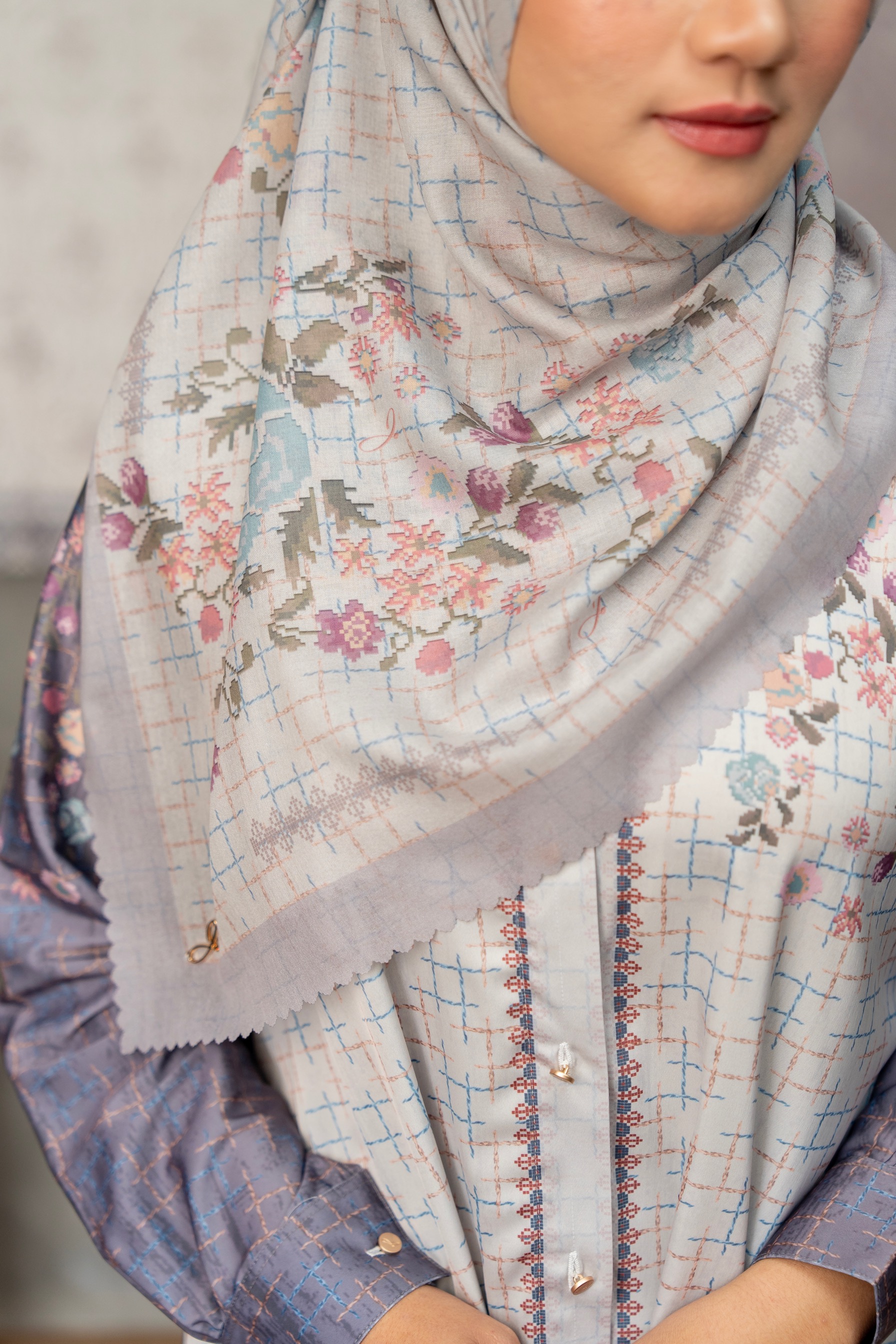 Mahligai II Dress Steal Grey