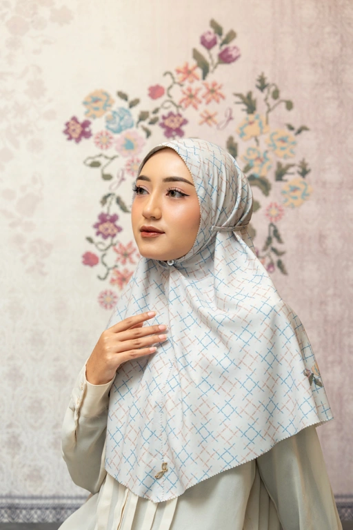 Image of Mahligai ii Bergo Steel Grey 