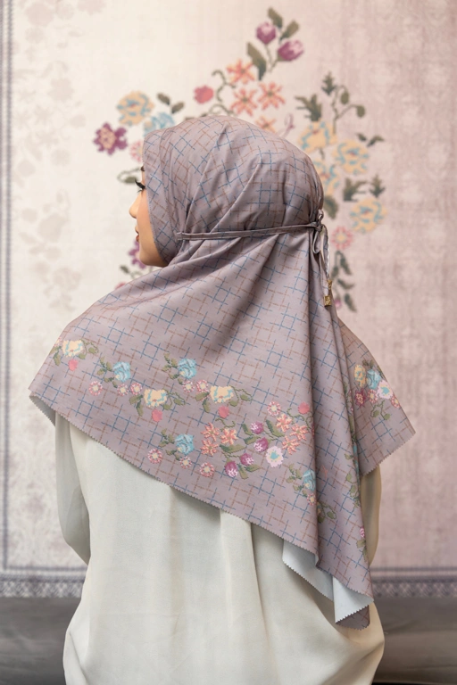 Image of Mahligai II Bergo Brown 