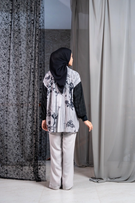 Image of Kenari Top Arang 