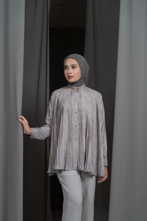 Image of Ala Top Silver 