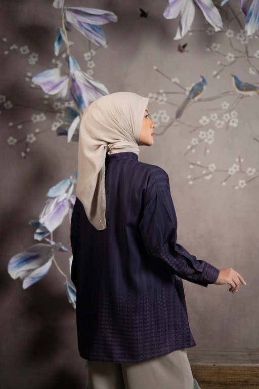 Image of Euthalia Top Purple 
