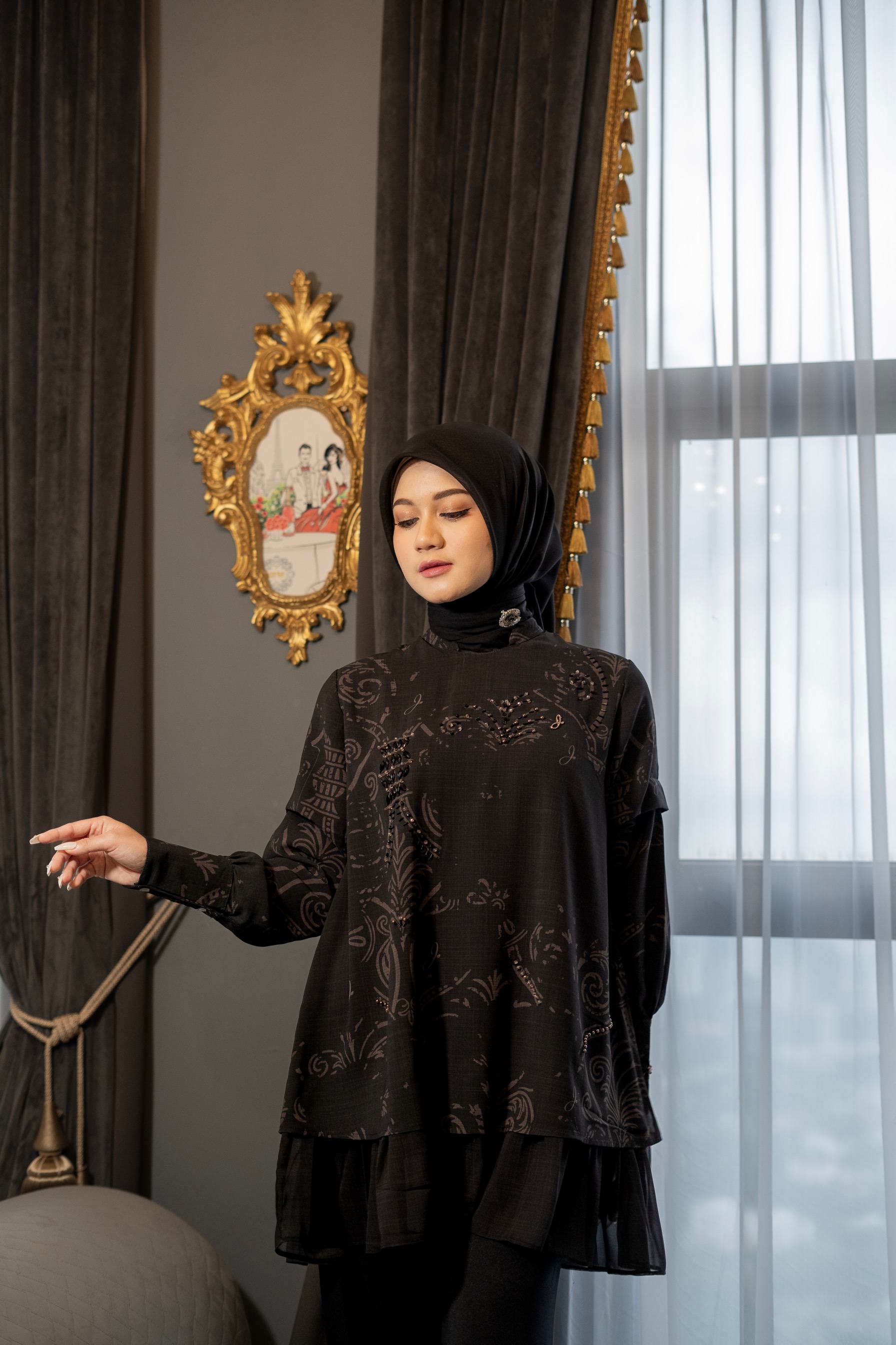 Fatimah Blouse Black
