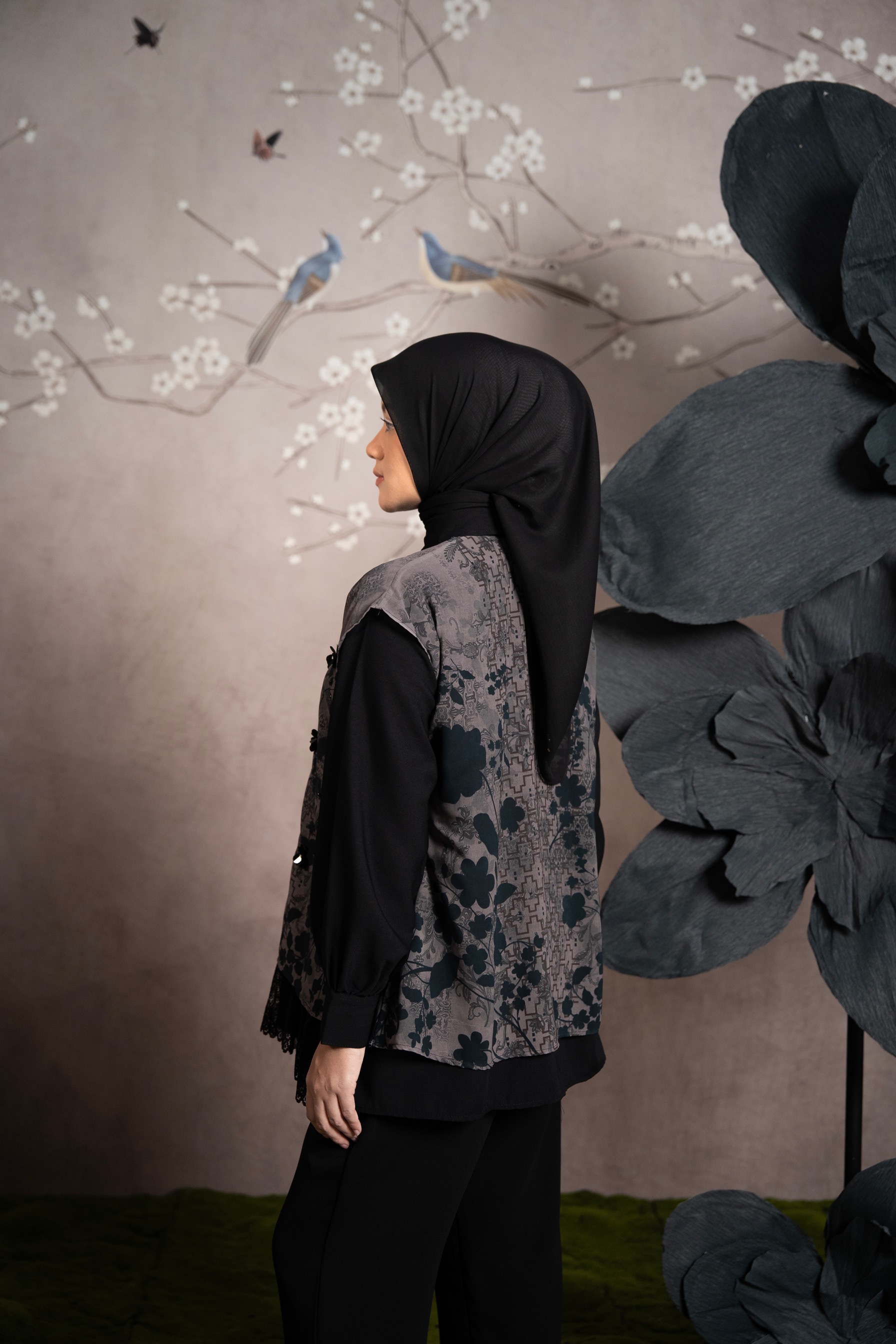 Euthalia Top Black