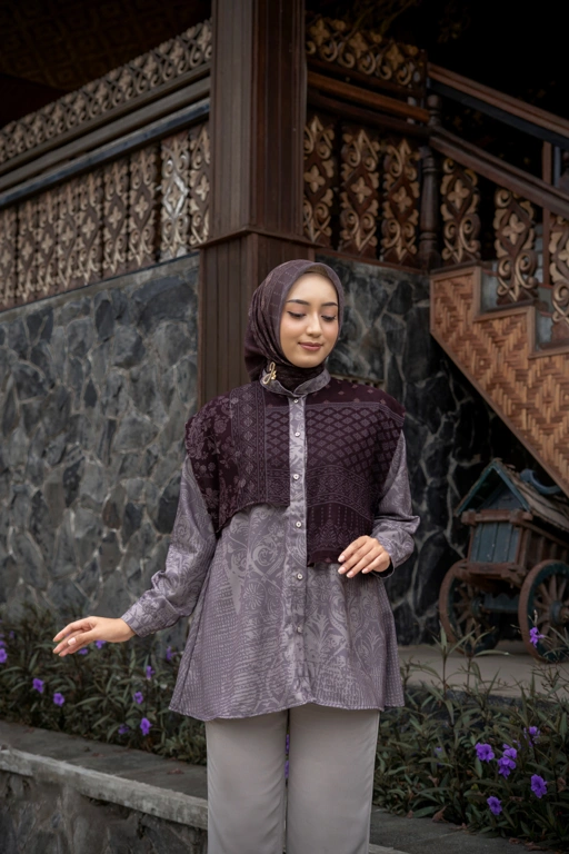 Image of Agam Top Sago