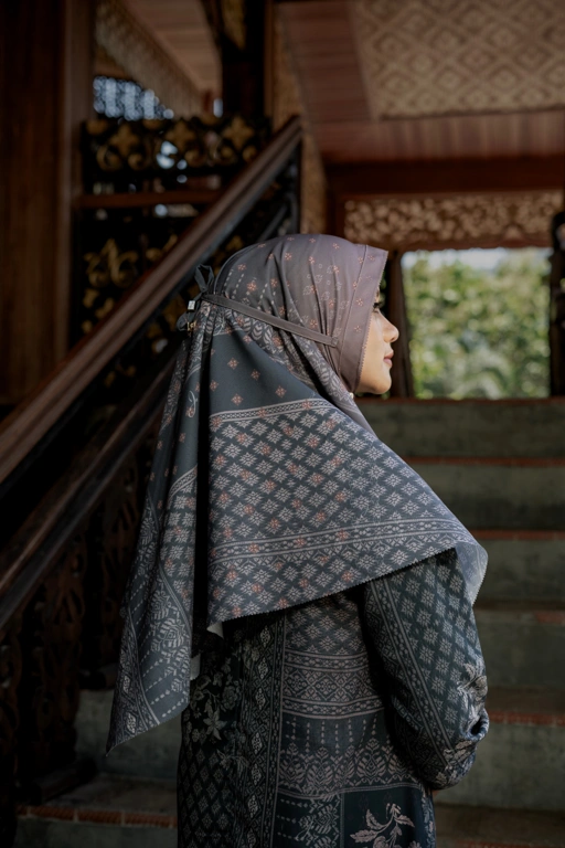 Image of Agam Bergo Ilalang 