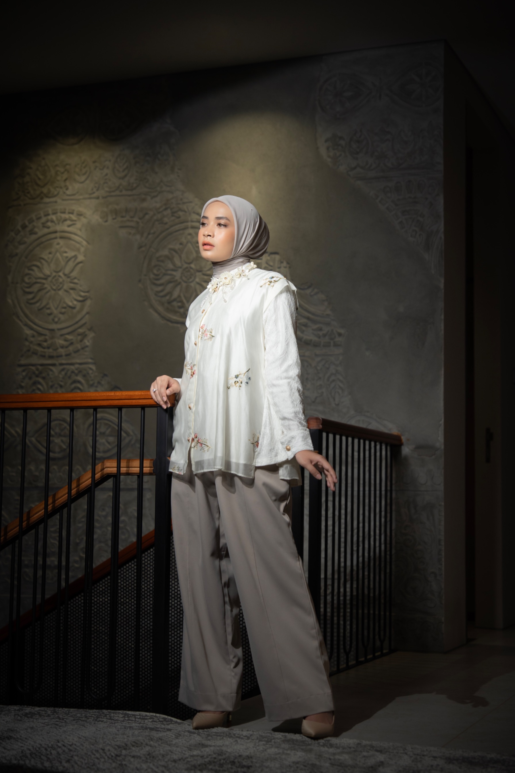 Hajeera Top White 
