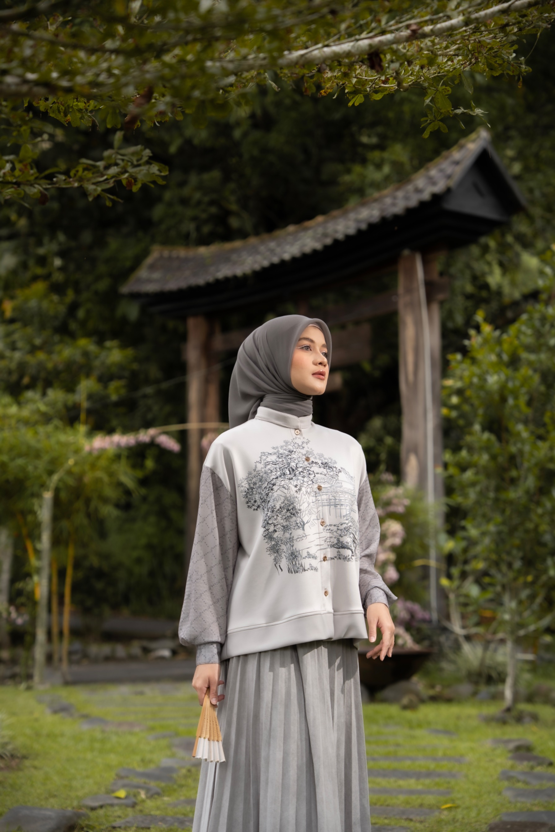 Shiranami Top Silver 