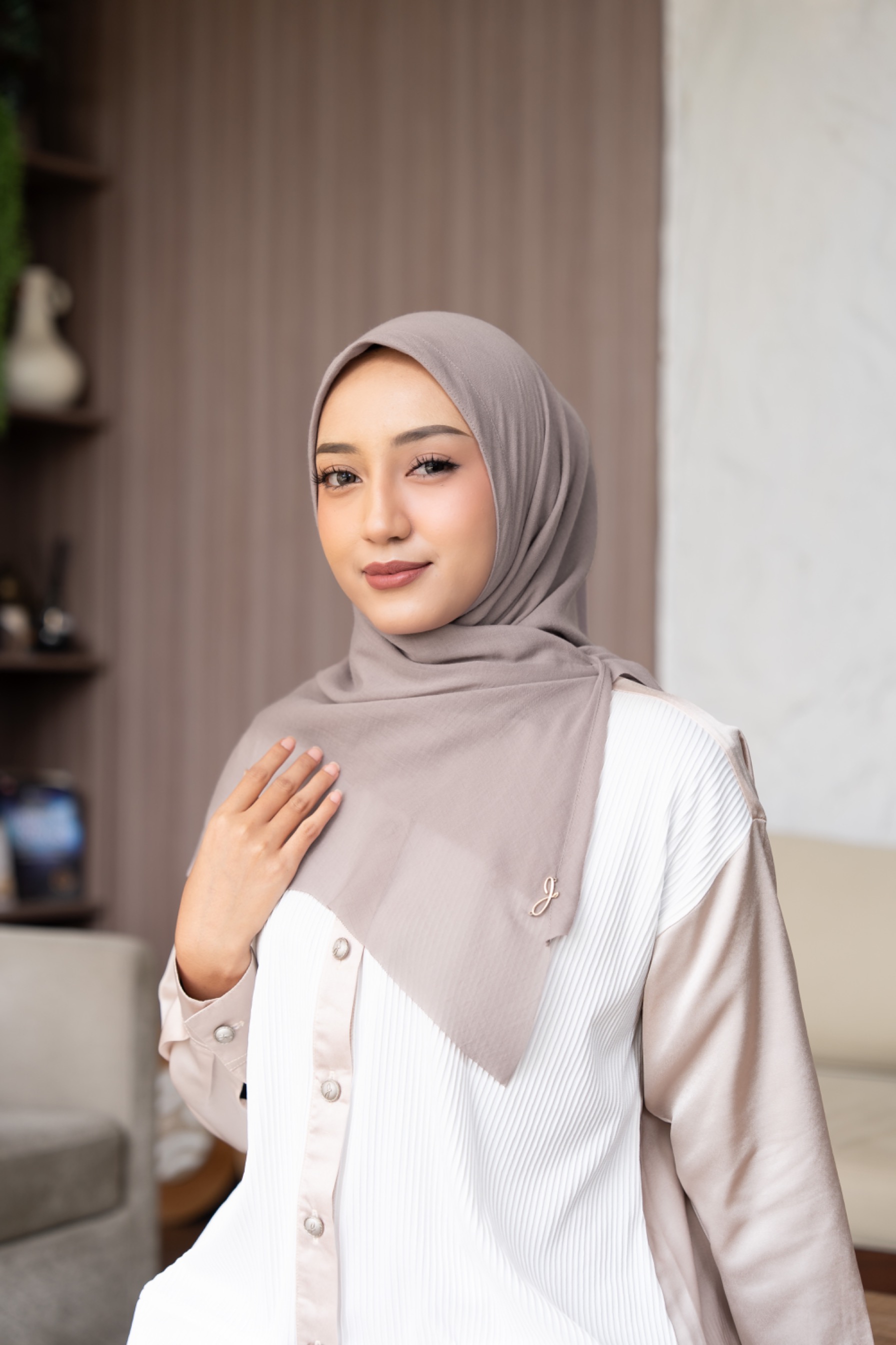 Bergo voal taupe 