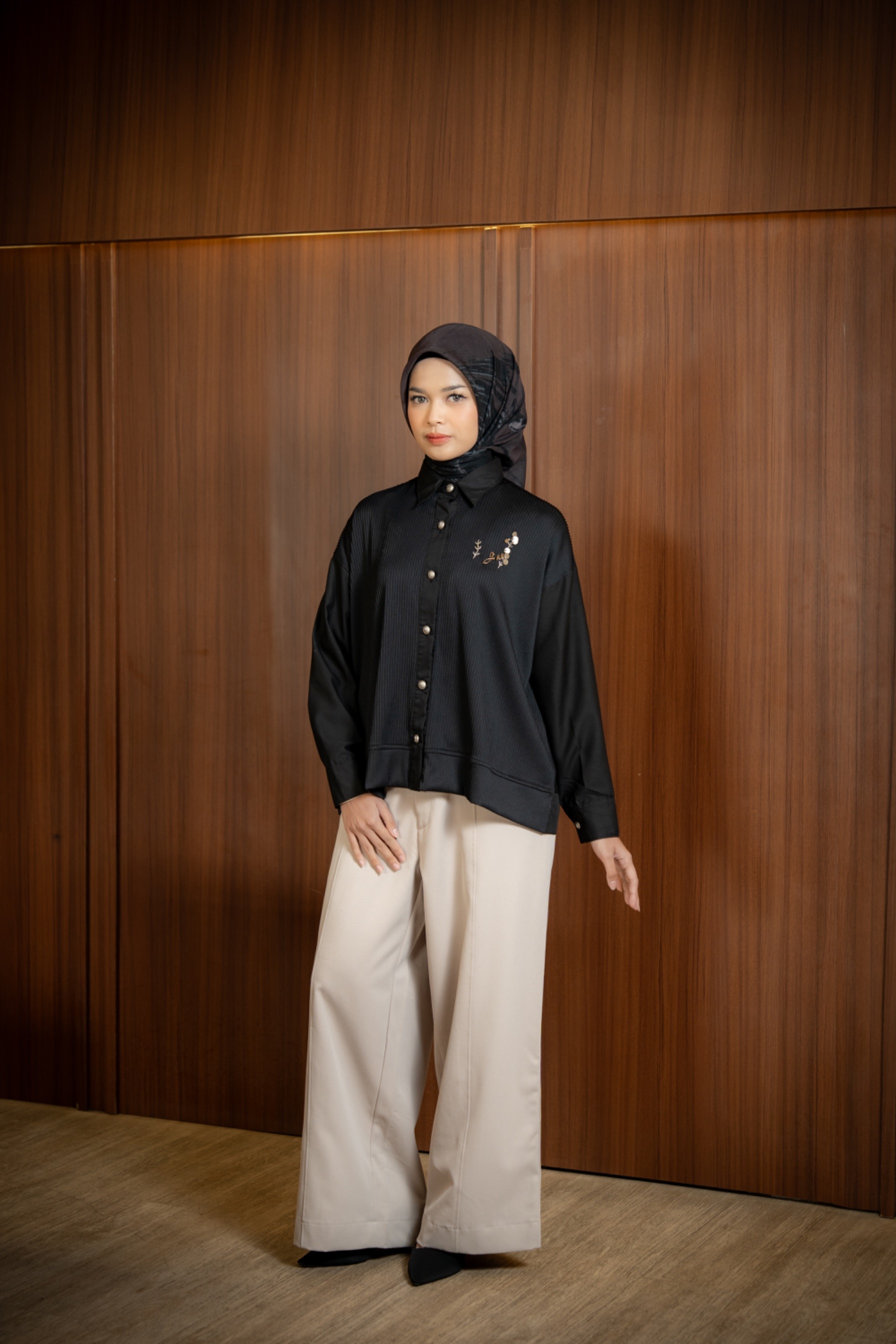 Seinara Top Charcoal