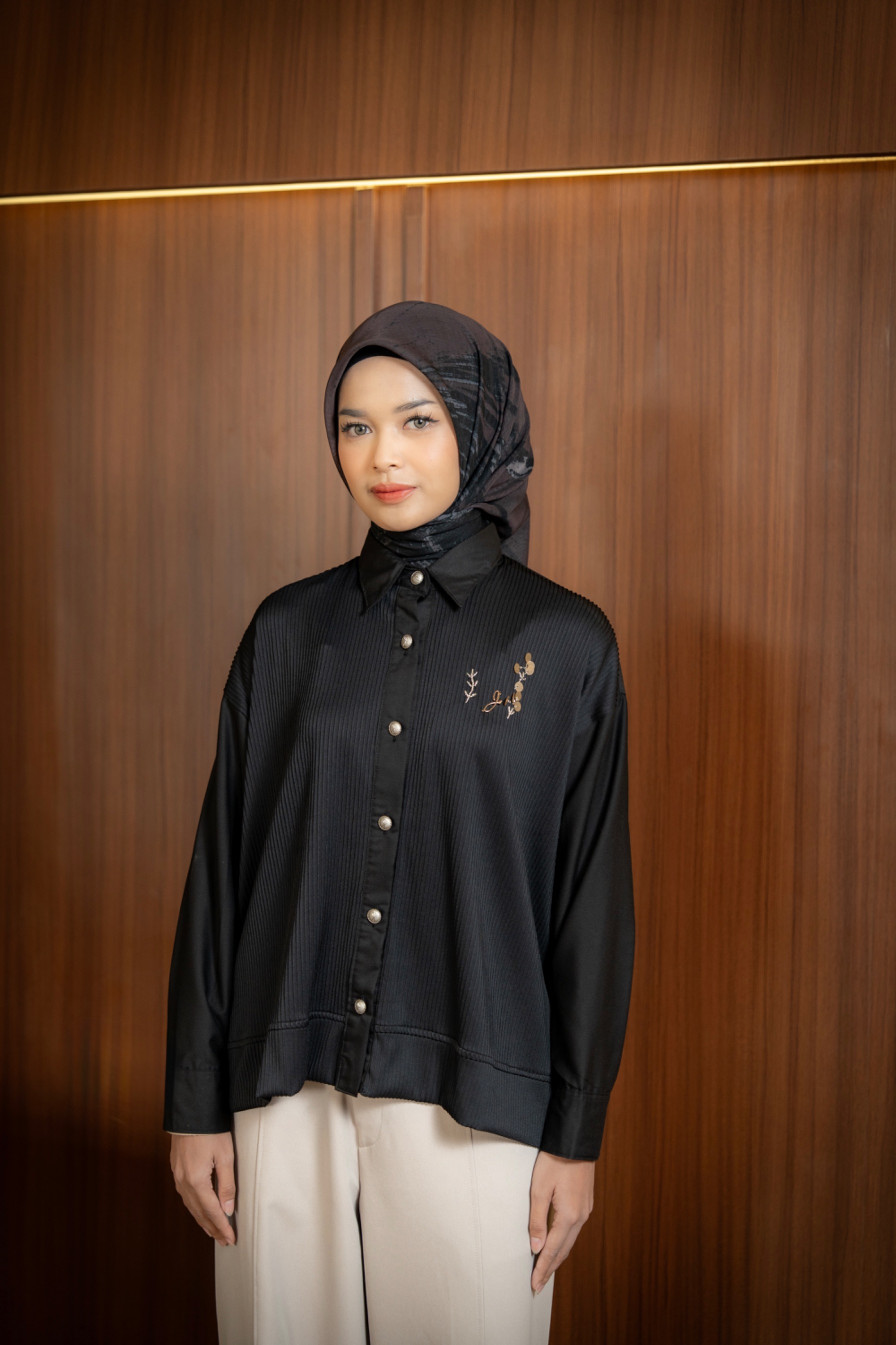 Seinara Top Charcoal