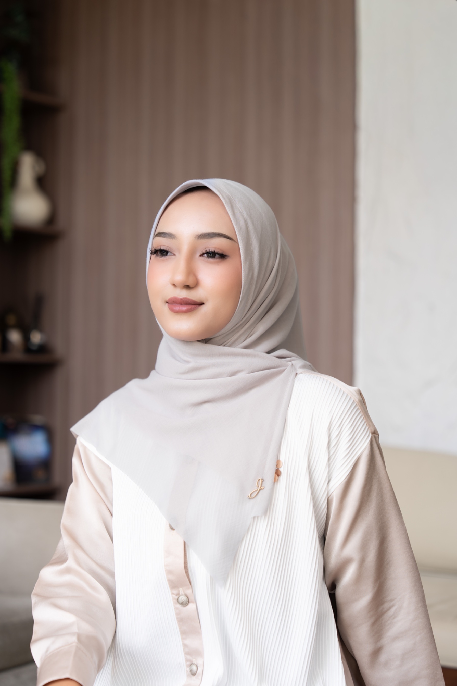 Bergo voal ivory 