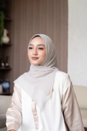Bergo voal ivory