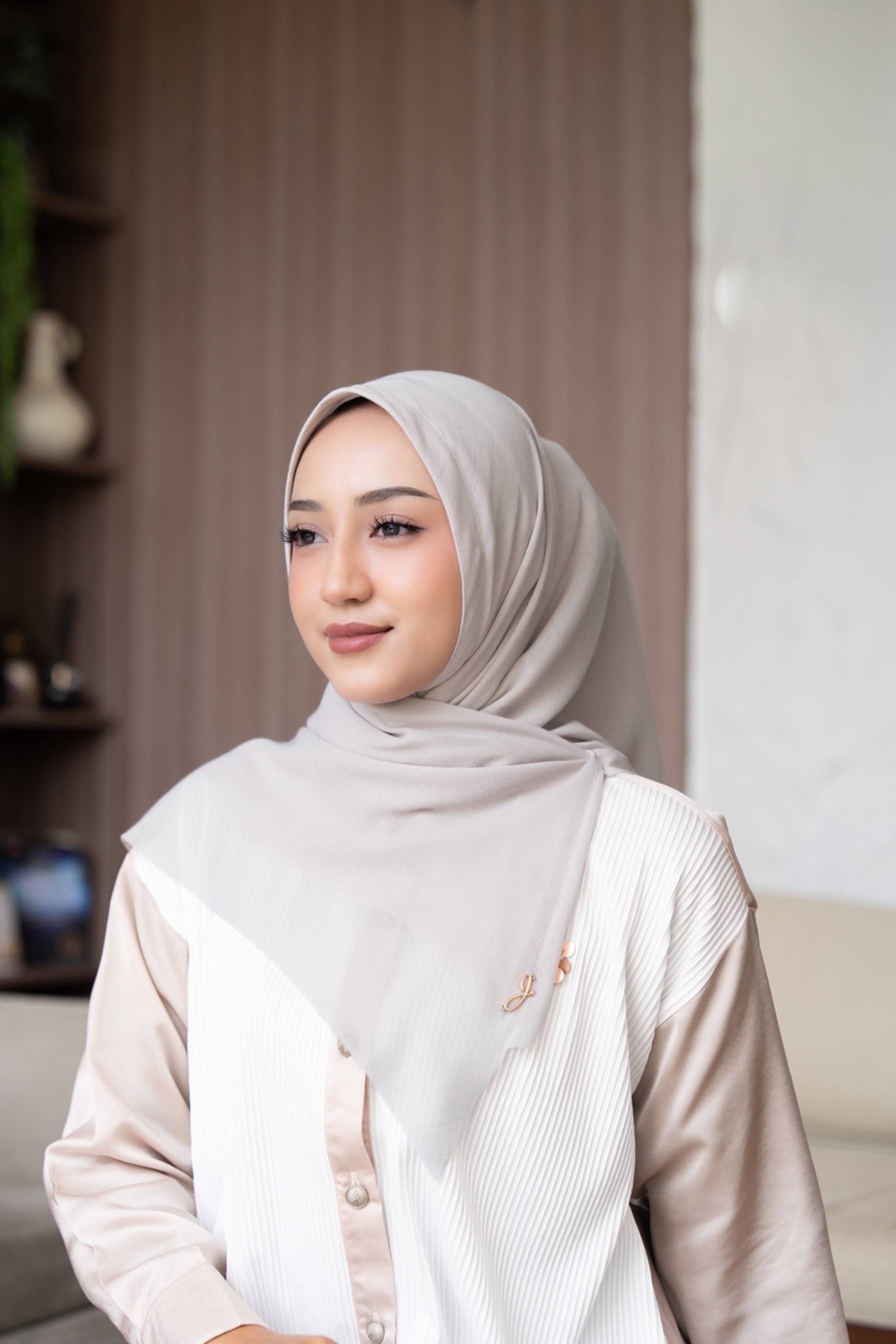 Bergo voal ivory 